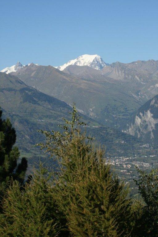 Chalet Miravidi, Montchavin-La Plagne, Jacuzzi & Sauna Exterior photo